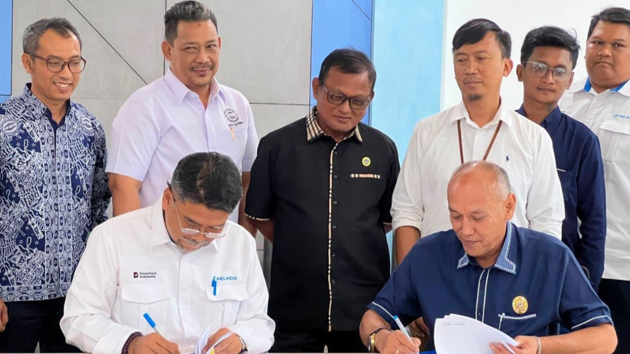 Dukung Arahan Strategis Presiden Prabowo, Pelindo Perkuat Ekosistem Logistik di Pelabuhan Ciwandan
            - galeri foto