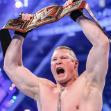 Brock Lesnar Resmi Pensiun dari WWE, Akhiri Karier Legendaris di Usia 49 Tahun