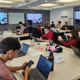 Strategi Perusahaan Meningkatkan Produktivitas Melalui Kolaborasi Manusia dan AI