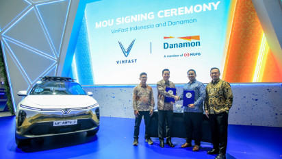 Perkuat Ekosistem Kendaraan Listrik, VinFast Indonesia dan Danamon Jalin Kemitraan Pembiayaan Dealer