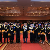 Gelar Wisuda di TMII, UNSIA Kebut Transformasi AI Innovator University dengan Luluskan 1.098 Talenta Digital