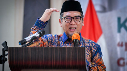 PKS Lakukan Safari Kebangsaan, Almuzzammil Yusuf Ajak Pemuda Sumsel Minisoccer dan Promosi Kuliner Pempek di Sungai Musi