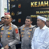 Apresiasi Langkah Polda Jabar, Dedi Mulyadi Ikut Musnahkan Barang Bukti dari Ratusan Kejahatan Jalanan