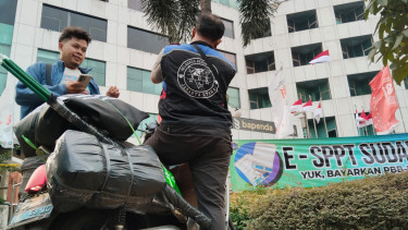Cerita Kurir Kirim Paket ke Gedung Bapenda Jakarta yang Terbakar: Bingung Saya Nganternya ke Mana 