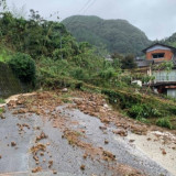 Longsor Hantam Nagano, Jepang, Empat Ratus Orang Terisolasi