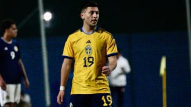 Terima Kasih Barcelona! Mimpi AC Milan Rekrut Wonderkid Swedia Makin Terbuka usai Blaugrana Kasih Lampu Hijau