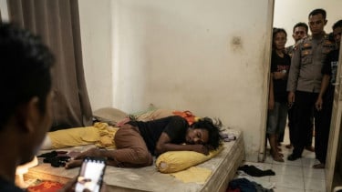 Kronologi Maling Ketiduran Usai Bobol Rumah di Lampung, Bangun-Bangun Sudah Dikepung Warga