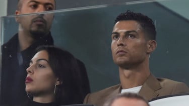 Dikira Pernikahan Cristiano Ronaldo dan Georgina Rodriguez, 2.000 Fans Rela Kepanasan ternyata Pengantinnya bikin Kaget