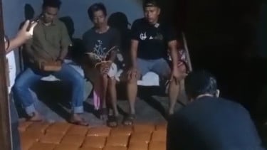Disergap di Depan Istri dan Mertua, Pria di Padang Pariaman Simpan 61 Paket Besar Ganja