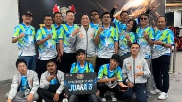 Bersaing Ketat di MLBB Kapolri Cup 2026, Tim Esport Polda Jatim Sabet Juara III