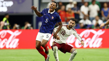 Bursa Transfer Liga Inggris: Butuh Bek Tengah, Arsenal Berminat Gaet Jules Kounde dari Barcelona