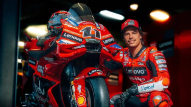 Nico Bulega Makin Dekat ke MotoGP, Bos VR46 Terpukau dengan Performa Rider WSBK Itu saat Tes Motor Ducati 850cc