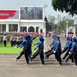 Rumput Istana Jadi Tantangan Calon Paskibraka, Mensesneg Prasetyo Izinkan Tambahan Jam Latihan