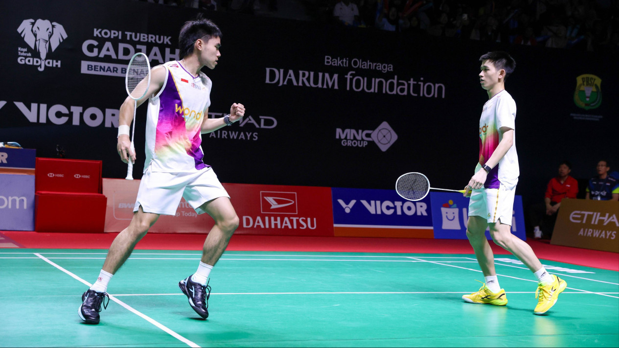 Siap Hadapi Kejuaraan Dunia BWF 2026, Raymond/Joaquin Bertekad Bawa Pulang Medali Juara Sektor Ganda Putra
            - galeri foto