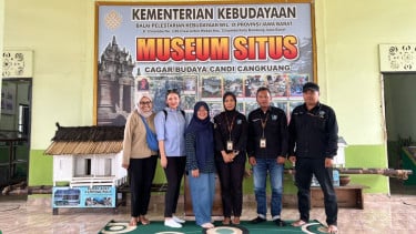 Gali Memori Kolektif, Kelompok Riset FIB UI Kembangkan Pariwisata Berkelanjutan di Candi Cangkuang Garut
