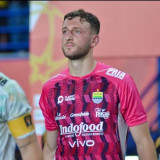 Seusai Pisah Jalan dengan Persib Bandung, Adam Przybek akan Kembali Berkarier di Asia Tenggara