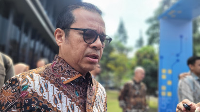 Perpres Ojol Fokus Roda Dua untuk Angkut Penumpang, Wamenkomdigi: Pengantaran Makanan dan Barang Beda Bisnis