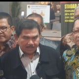 Mendes Yandri Laporkan Puluhan Akun Medsos ke Bareskrim Polri, Ini Alasannya
