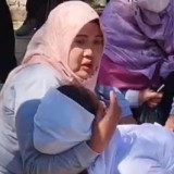 Bergelimpangan, Sejumlah Peserta Gerak Jalan HUT Ke-81 RI di Pamekasan Pingsan
