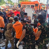 Gempa Hebat M7.7 di NTT Telan Korban Jiwa, Empat Orang Tewas Tertimbun Reruntuhan
