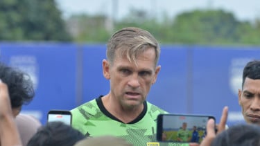 Igor Tolic Puas Lini Depan Persib Makin Tajam Usai Tekuk Sabah FC Tiga Gol Tanpa Balas di Dewata Challenge Series