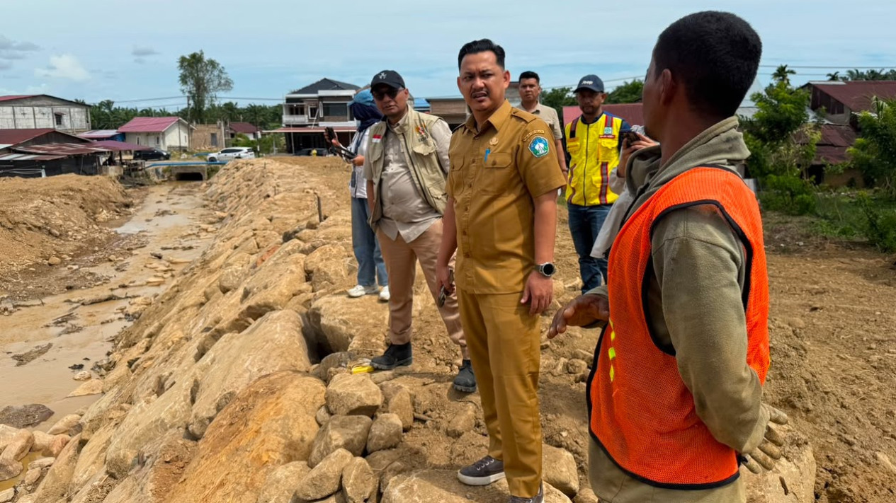 Jelang Musim Hujan, Aceh Selatan Kejar Serapan TKD untuk Infrastruktur di Atas 50 Persen
            - galeri foto