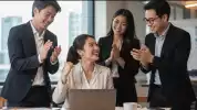 Saatnya Naik Level! 5 Zodiak Ini Diprediksi Makin Sukses dalam Pekerjaan Besok 24 Agustus 2026