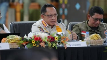 Mendagri Pastikan Penanganan Pascagempa NTT Fokus Pulihkan Layanan Dasar dan Percepat Pendataan
