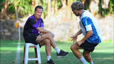 Jean-Paul van Gastel mengaku tetap puas dengan permainan tim untuk melalui uji nyali jelang Super League 2026-2027.
