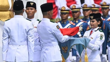 Mengenal Celina Olivia, Siswi Asal Pontianak yang Jadi Pembawa Baki di Istana Merdeka