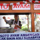 Usai Upacara HUT ke-81 RI, Istana Gelar Jamuan Rakyat: 1.100 Porsi per UMKM Diserbu Warga