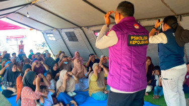 Polda NTT Turunkan Tim Psikologi untuk Gelar Trauma Healing dengan Teknik USEFT bagi Korban Gempa