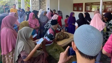 Tragis, Ibu Bunuh Anak Kandung Pakai Pisau Dapur di Pamekasan