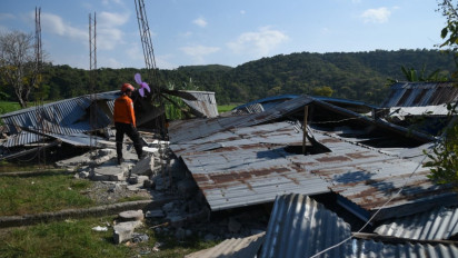 BNPB Update Korban Gempa Bumi di NTT: 68 Korban Meninggal Dunia dan 213 Alami Luka-luka