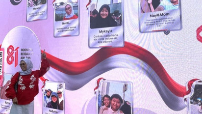Ramai-ramai Warga Sampaikan Harapan di Layar 'Aku dan Indonesia' Bundaran HI