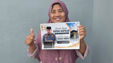 HUT RI ke-81 Jadi Momen Haru, Kapolri Beri Kado Tak Terduga untuk ART yang Sejak Usia 8 Tahun Berjuang Hidupi Keluarga