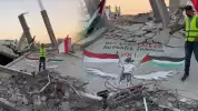 Dari Palestina Untuk Indonesia, Seniman Asal Gaza Beri Hadiah Manis Lukisan di Puing Reruntuhan 