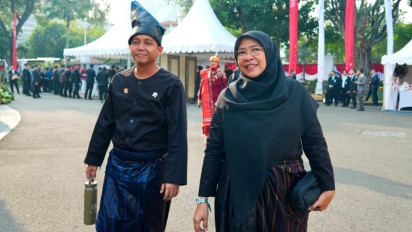 Tampil Serba Hitam di Istana, Menhut Raja Antoni Ungkap Peran Suku Kajang Jaga Hutan Tropis