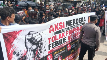 Praperadilan Febrie Adriansyah Diwarnai Aksi Unjuk Rasa, Massa Desak Hakim Independen dan Penegakan Hukum Tanpa Intervensi