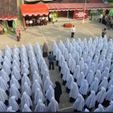 Puluhan Eks Anggota Jamaah Islamiyah dan Mantan Napiter se Ngawi Ikuti Upacara HUT RI ke 81 di Ponpes