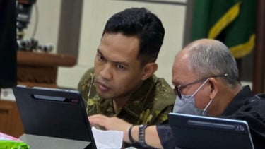 Terungkap Kepala OPD Cilacap Hutang Koperasi untuk Bagi THR Jatah  Forkopimda