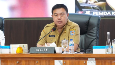 Sekjen Kemendagri Tomsi Tohir Minta Pemerintah Daerah Segera Intervensi Kenaikan Harga Beras
