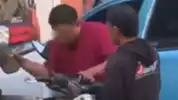 Viral Video Sopir Alphard Rusak Motor Ojol Pakai Batu di Jakarta Selatan, Diduga Gara-Gara Tak Terima Kena Serempet