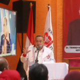 Trimedya Panjaitan: Revisi UU Advokat Harus Jadi Kado Prabowo untuk Advokat