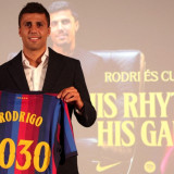 Resmi Gabung Barcelona usai Tolak Real Madrid, Rodri Kirim Pesan kepada Manchester City