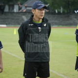 Unggahan Terbaru Shin Tae-yong Soal Persija Dikerubungi Fans, Suporter Timnas Indonesia Akui Gagal Move On