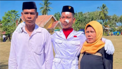 Sambil Menahan Sakit, Anggota Paskibraka di Muna Tetap Jalankan Tugas dengan Wajah Diperban dan Berdarah