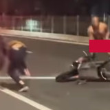 Usai Viral, Pria Tanpa Berpakaian yang Ngamuk hingga Pukuli Pengendara Motor sampai Jatuh di Lenteng Agung Dibawa