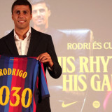 Resmi Gabung Barcelona, Ternyata Jose Mourinho Buka Alasan Gagal Datangkan Rodri ke Real Madrid