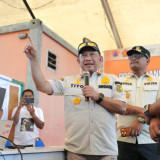 Kunjungi Maumere, Mendagri Tito Karnavian Apresiasi Manajemen Posko Pemda Sikka